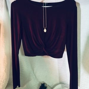 maroon long sleeve crop top